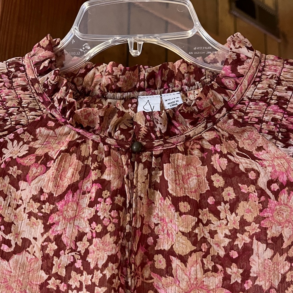 Sheer Floral Blouse. Size XS - Picture 2 of 8